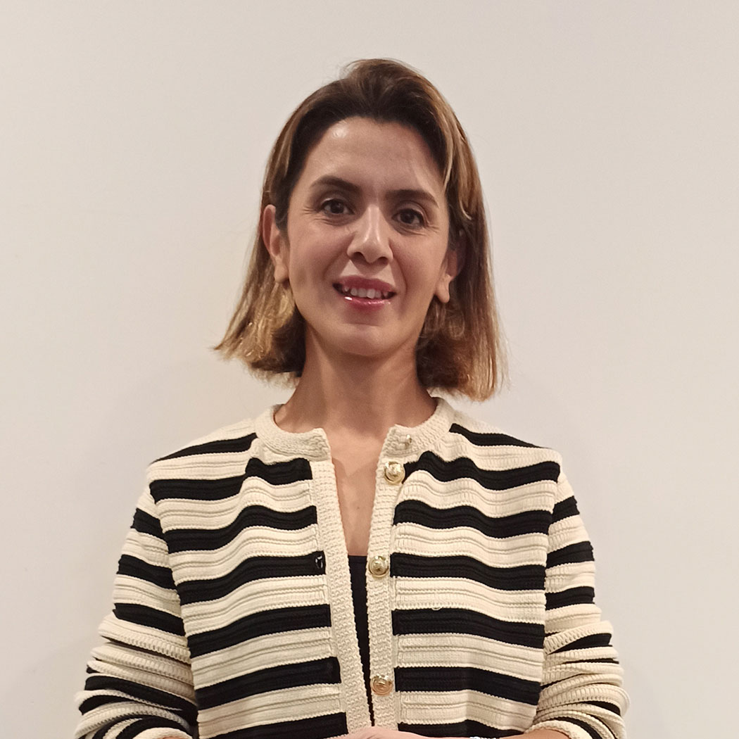 Burcu Gencer, Koordinatör, Eğitmen